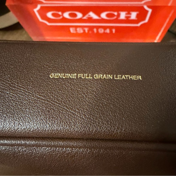 Coach New York Plaza Bag - Picture 9 of 15